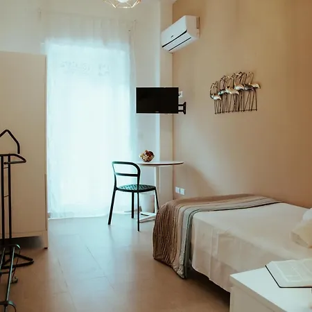 Sostanza - In Guest house *